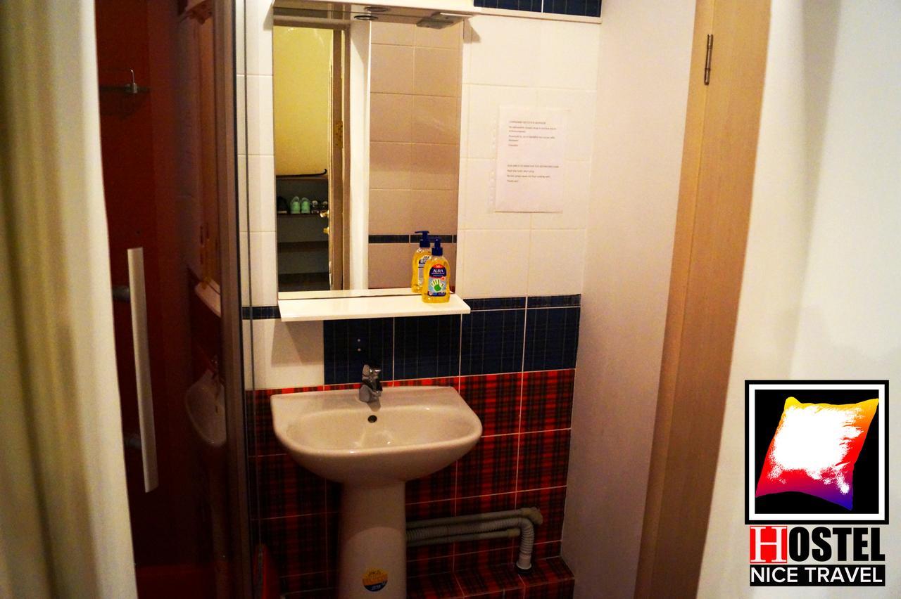 Hostel Nice Travel Astana Buitenkant foto