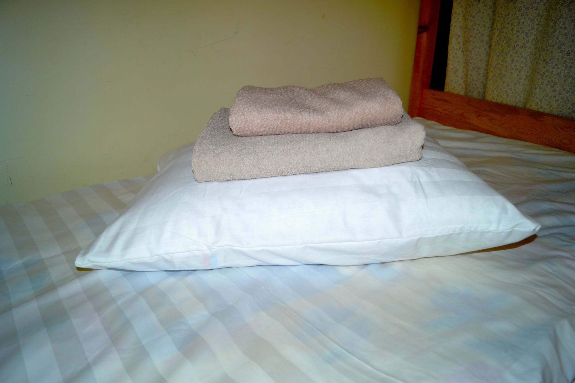 Hostel Nice Travel Astana Buitenkant foto